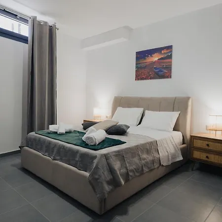 Savere Luxury Apartment *