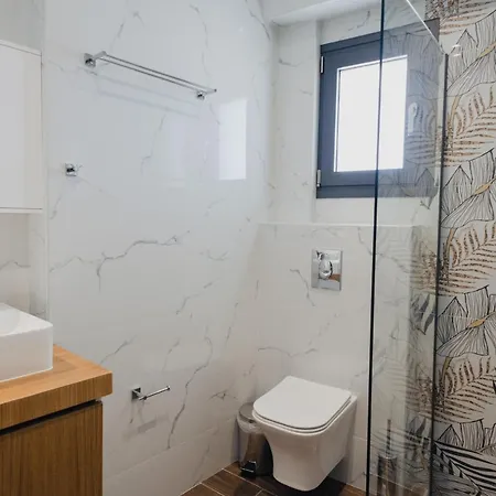 Savere Luxury Apartment *