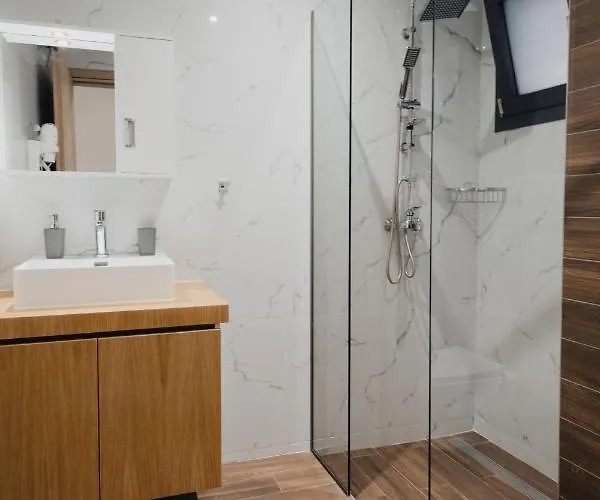 Savere Luxury * העיירה סקיאתוס